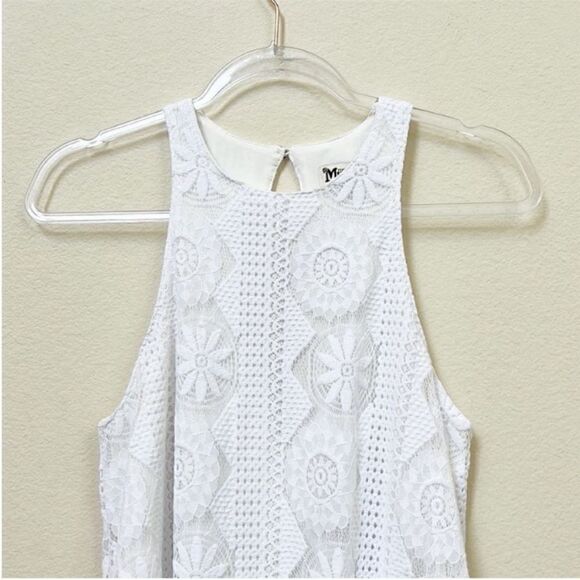 Show Me Your MuMu Embroidered Crochet Resort Dress - Picture 4 of 11